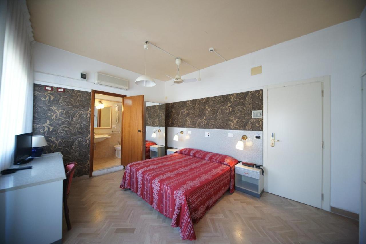 Liberty Hotel 3*