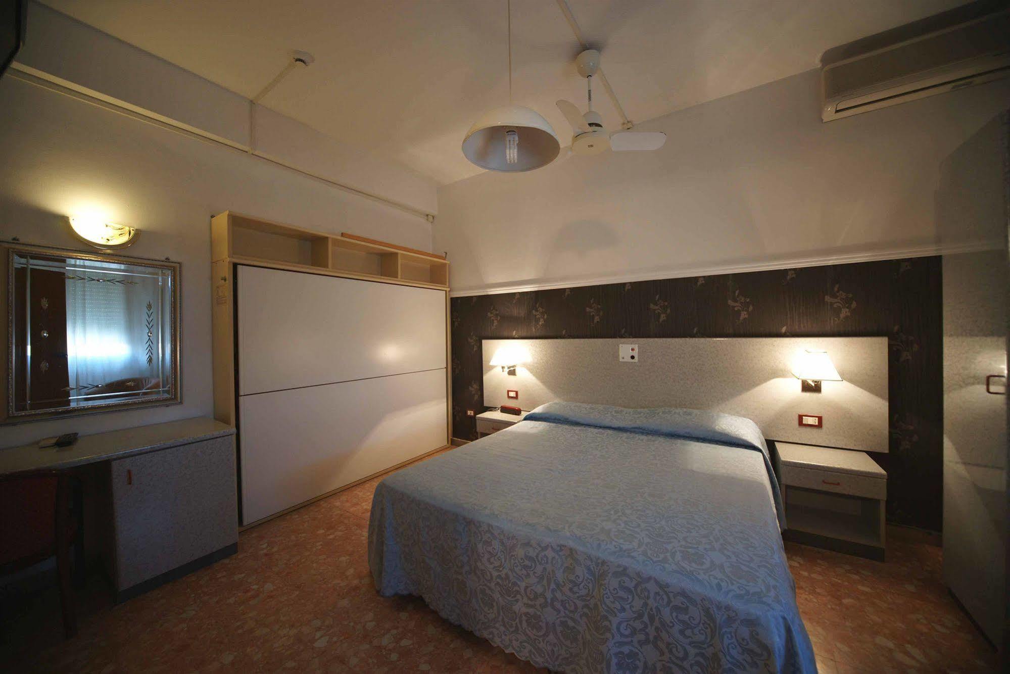 Liberty Hotel 3*